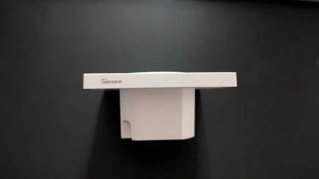 Der SONOFF Orb Socket – Matter ist top, aber wo bleibt Zigbee? SONOFF smarte Steckdose mit Matter für den Unterputzeinbau