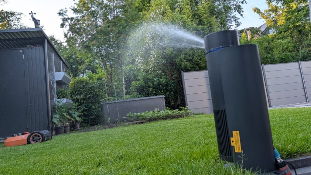 Das Aiper IrriSense 2 Bewässerungssystem Auch das Gemüsebeet bewässert der Aiper IrriSense 2 bei Bedarf
