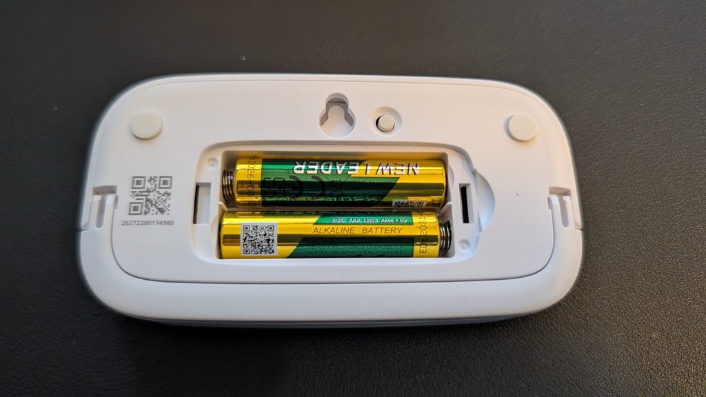 SONOFF SNZB-02UL im Check: Zigbee-Thermometer mit E-Ink-Display 2 AAA braucht das Zigbee Thermometer mit E-Ink Display